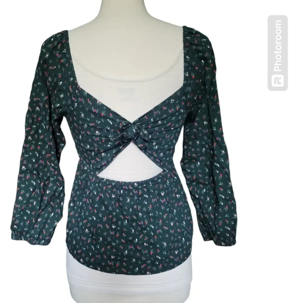 OLD NAVY Green Floral Blouse